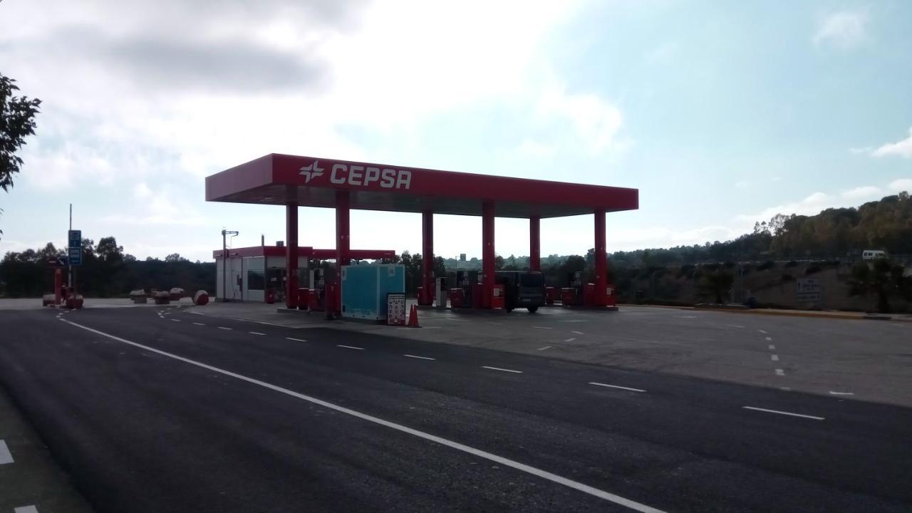 Complejo Leo 24H Monesterio Exterior foto