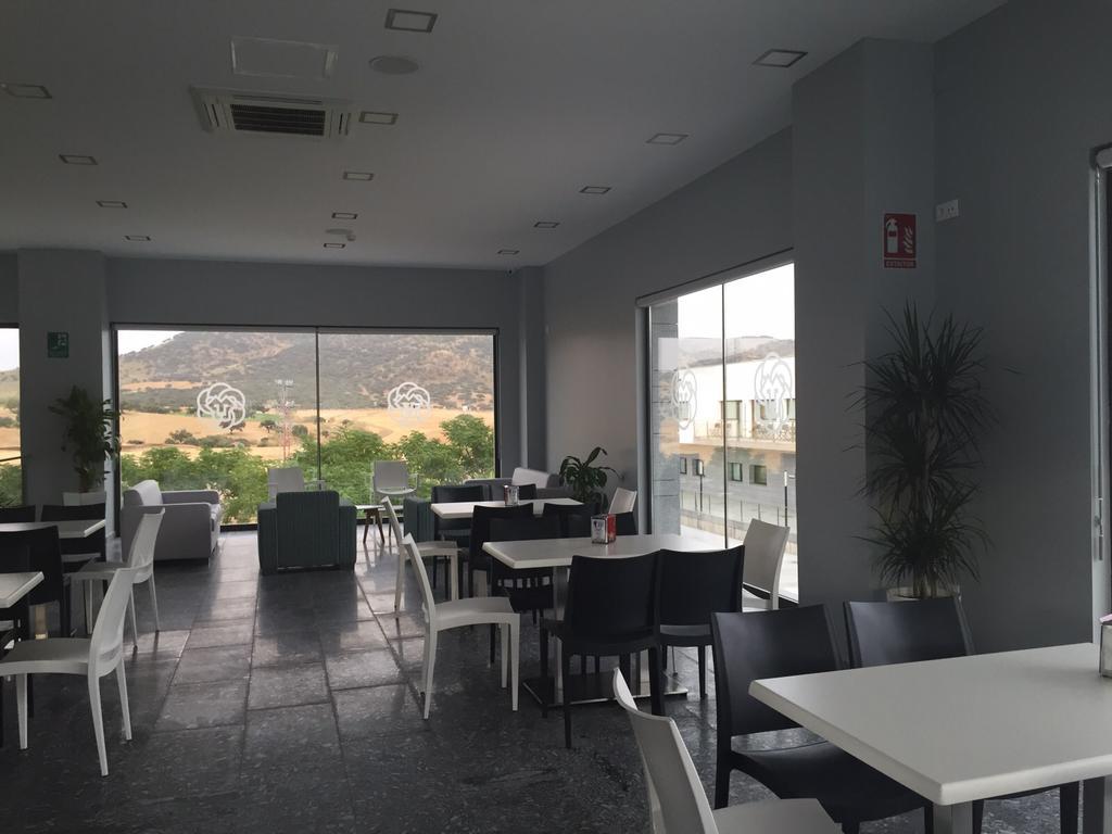 Complejo Leo 24H Monesterio Exterior foto